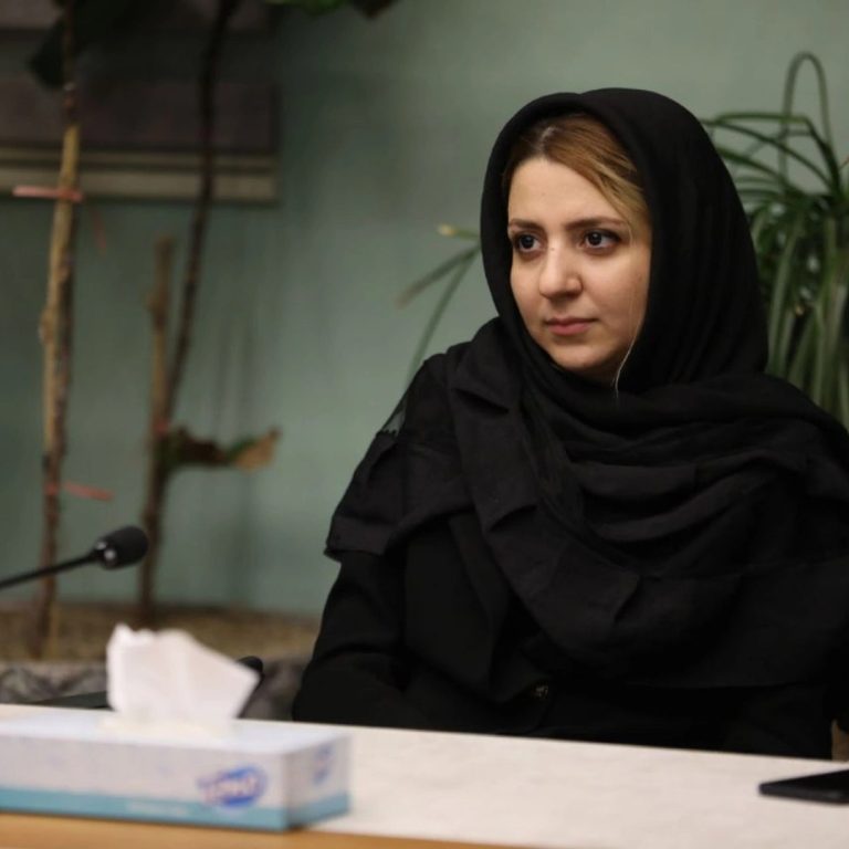 نیلوفر صالحی